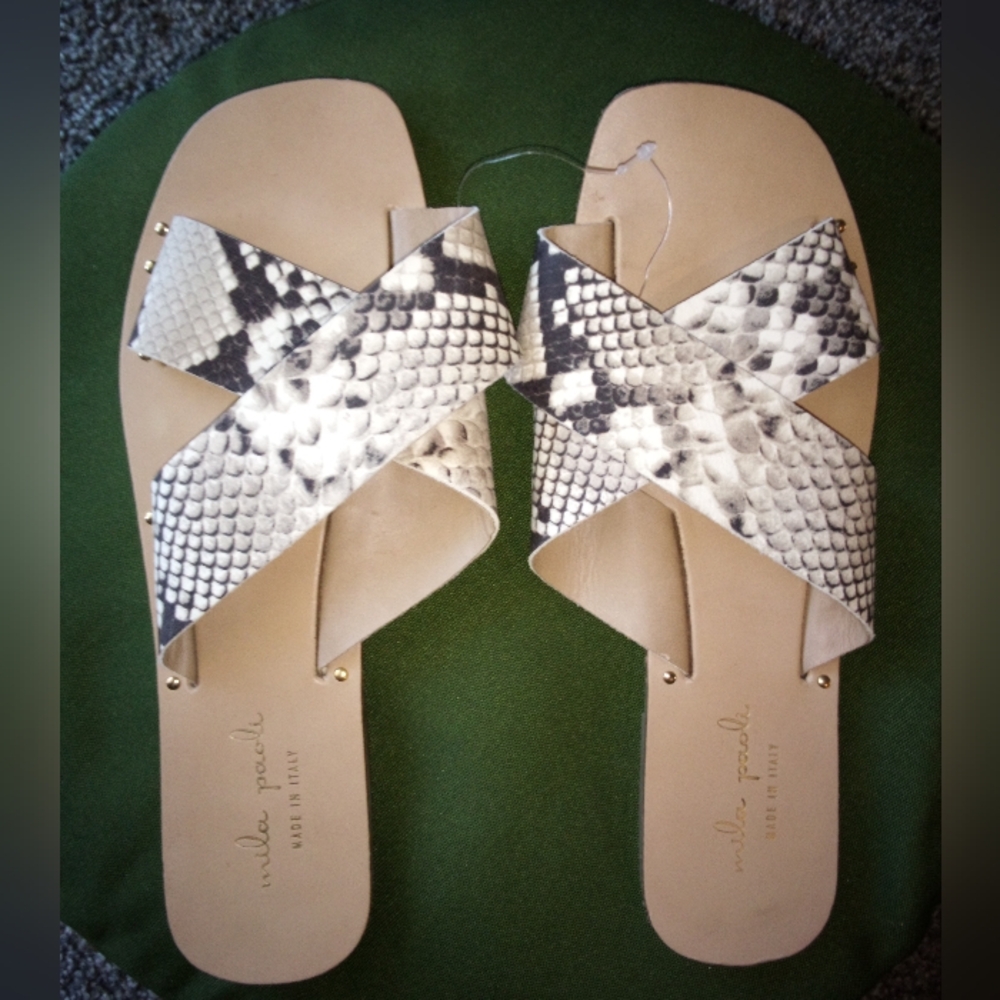 Mila Paoli Cream Italian Craftsmanship Snake Sandals, NWT